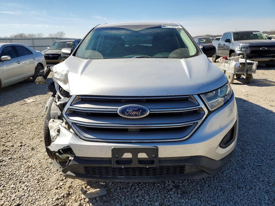 2015 Ford Edge se