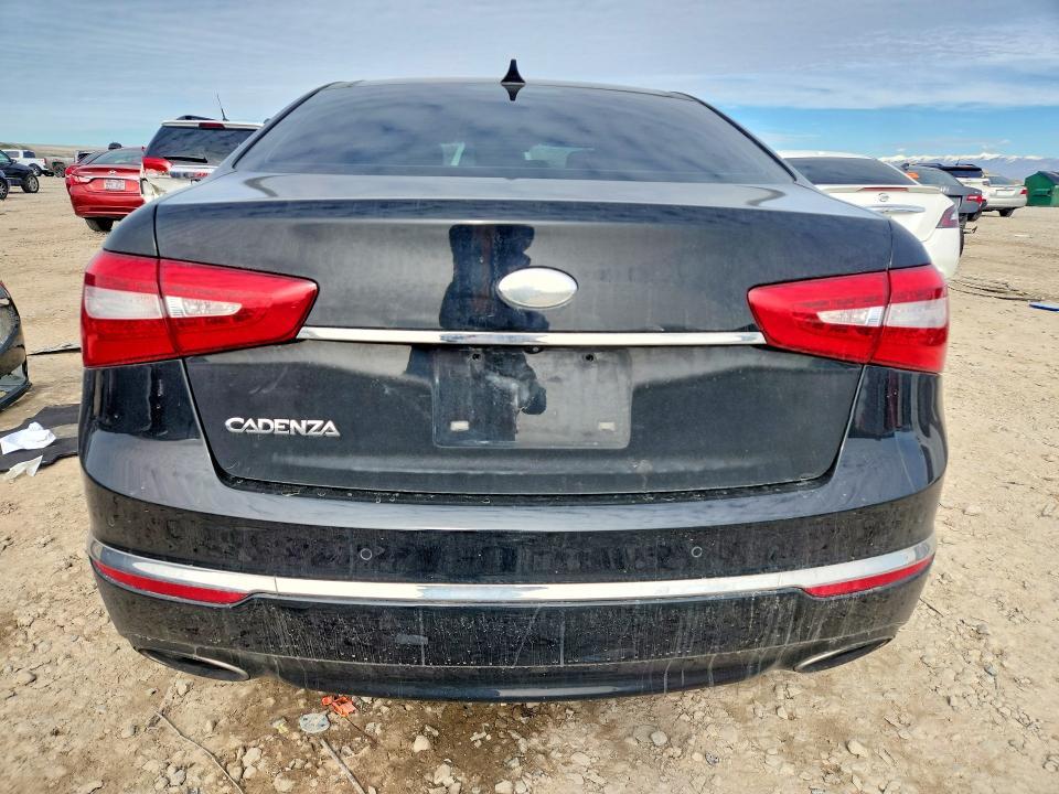 2014 KIA Cadenza Limited