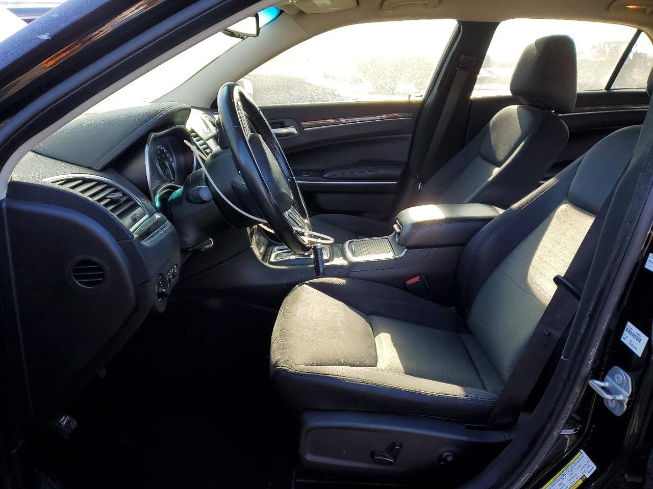 2021 Chrysler 300 Touring