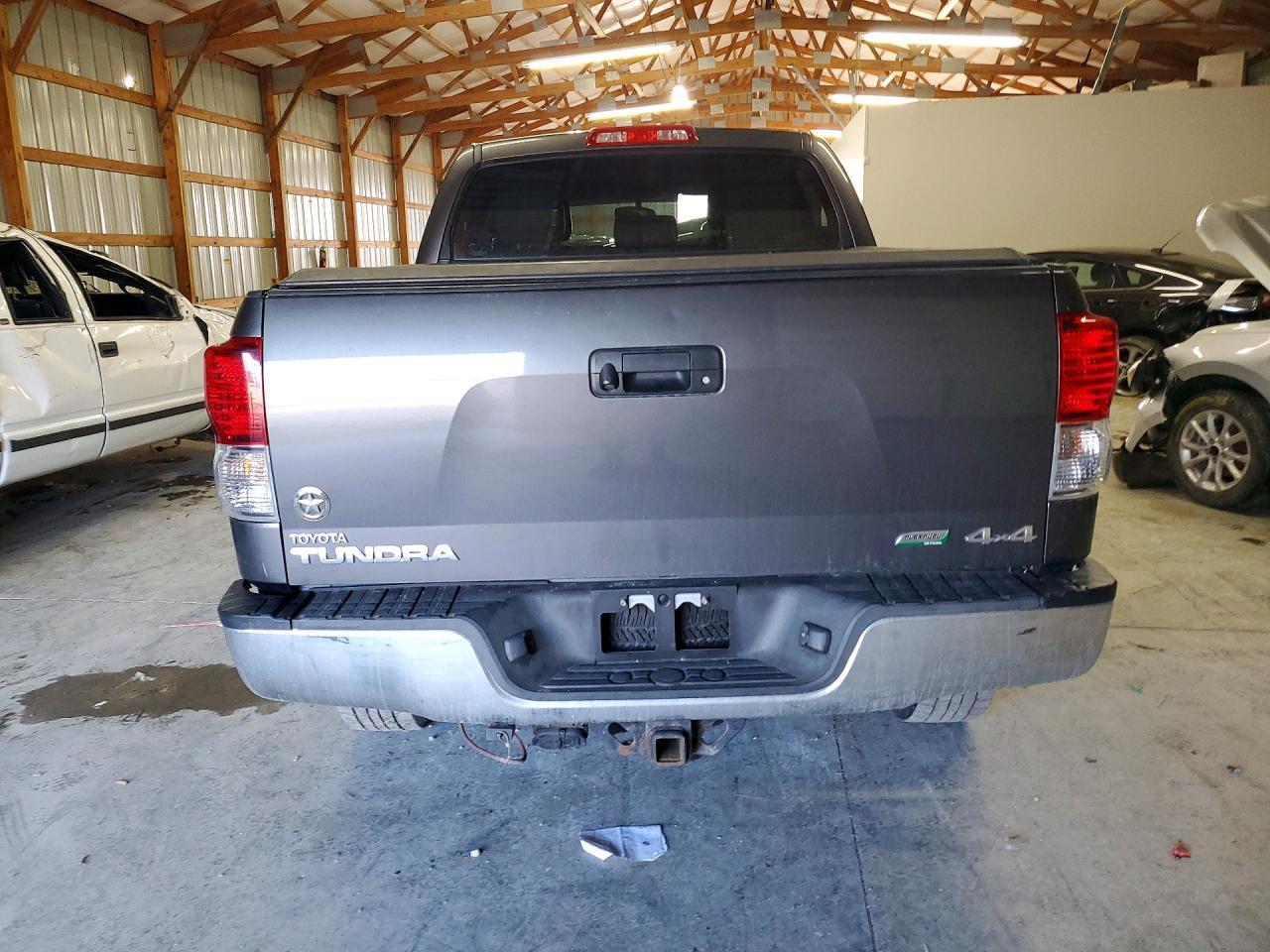 2013 Toyota Tundra Crewmax SR5
