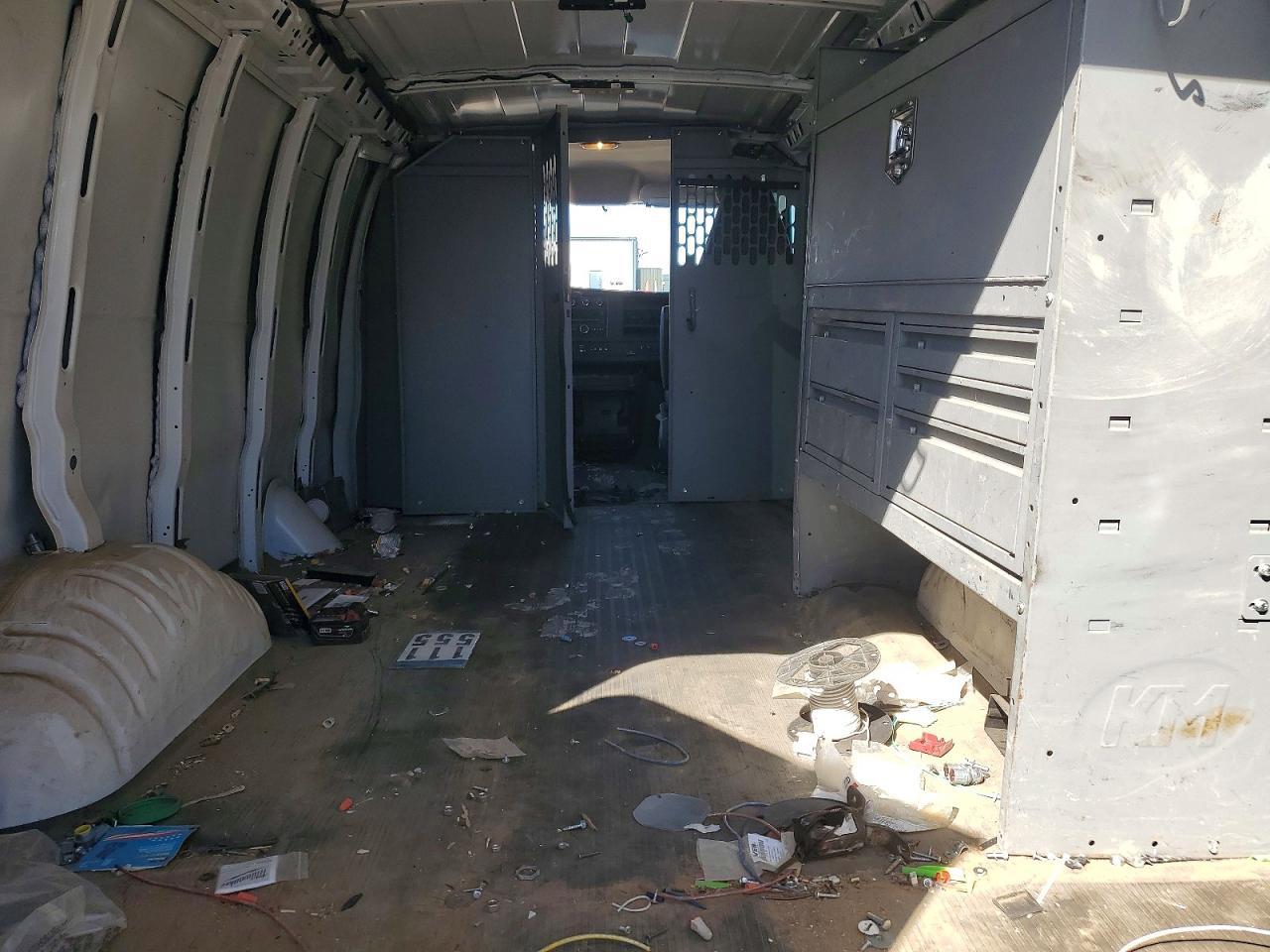 2020 GMC Savana 2500 Cargo Utility / Service Van