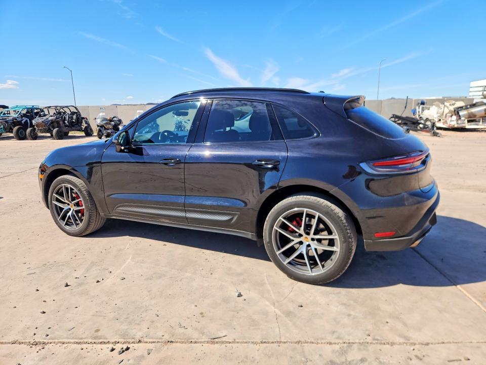 2022 Porsche Macan s