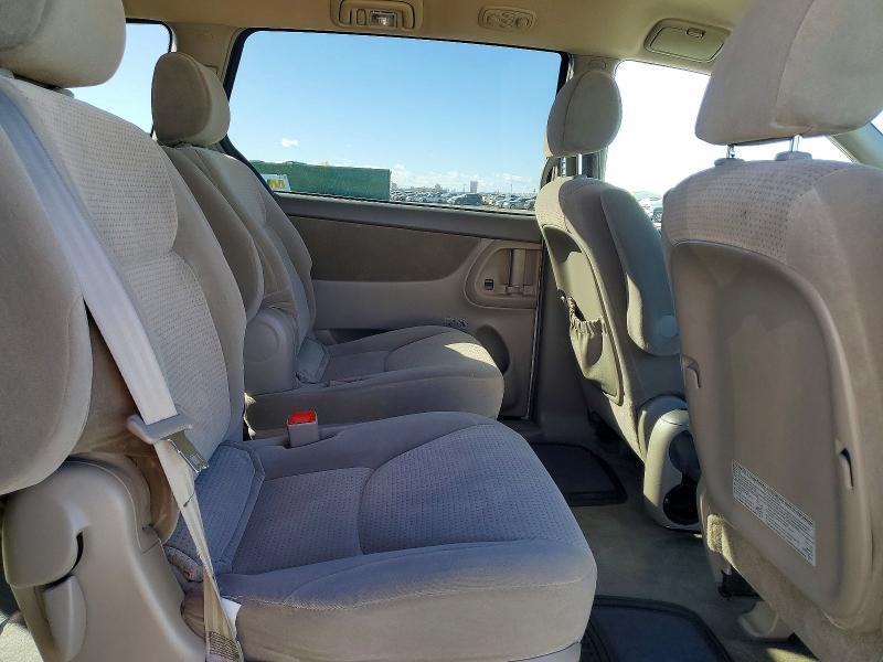 2008 Toyota Seinna