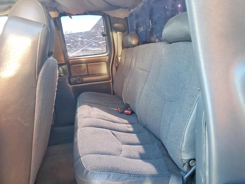 2004 Chevrolet Silverado C1500