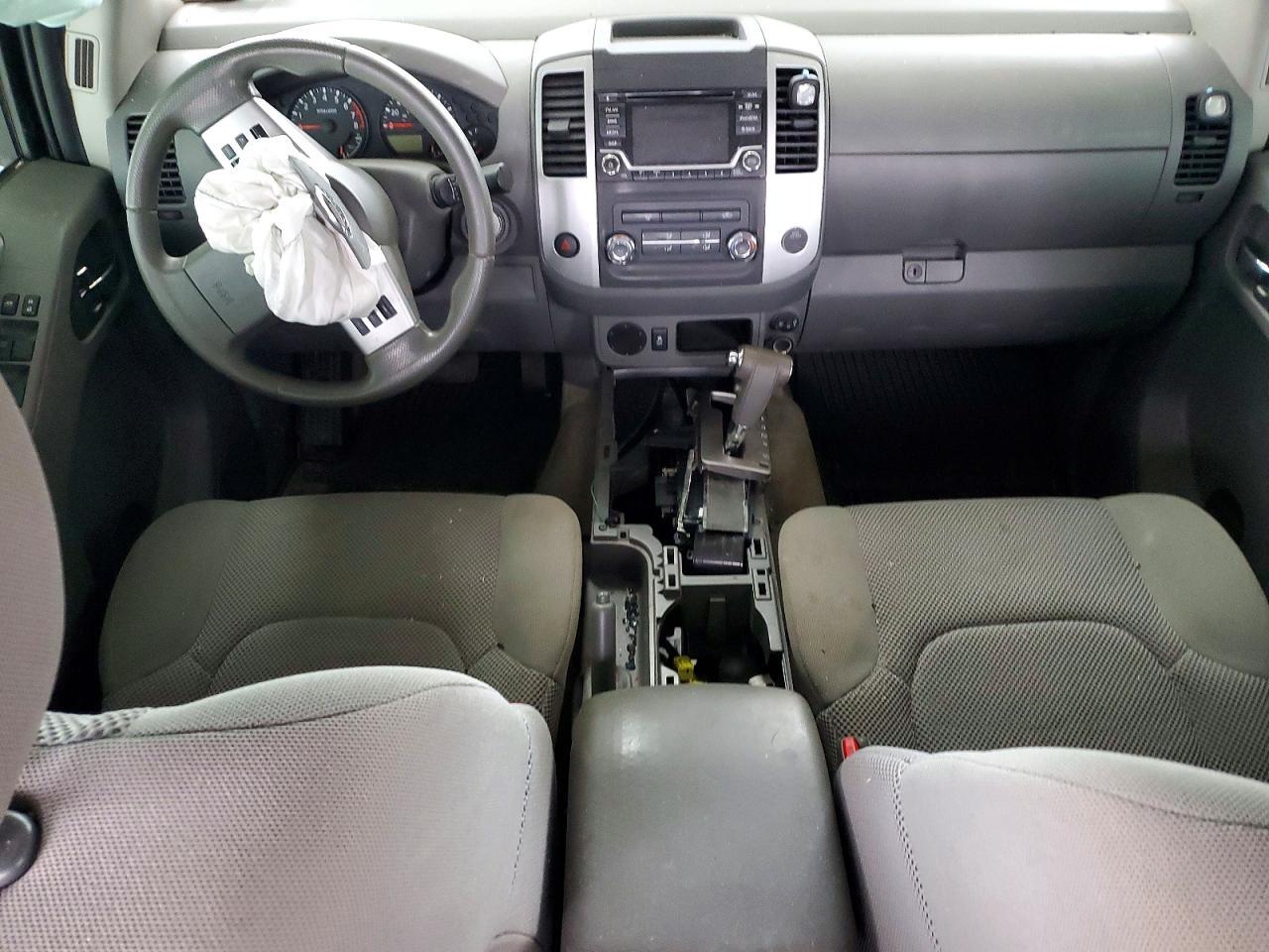 2018 Nissan Frontier SV