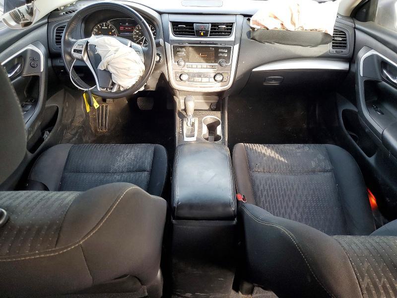 2016 Nissan Altima 2.5 sv
