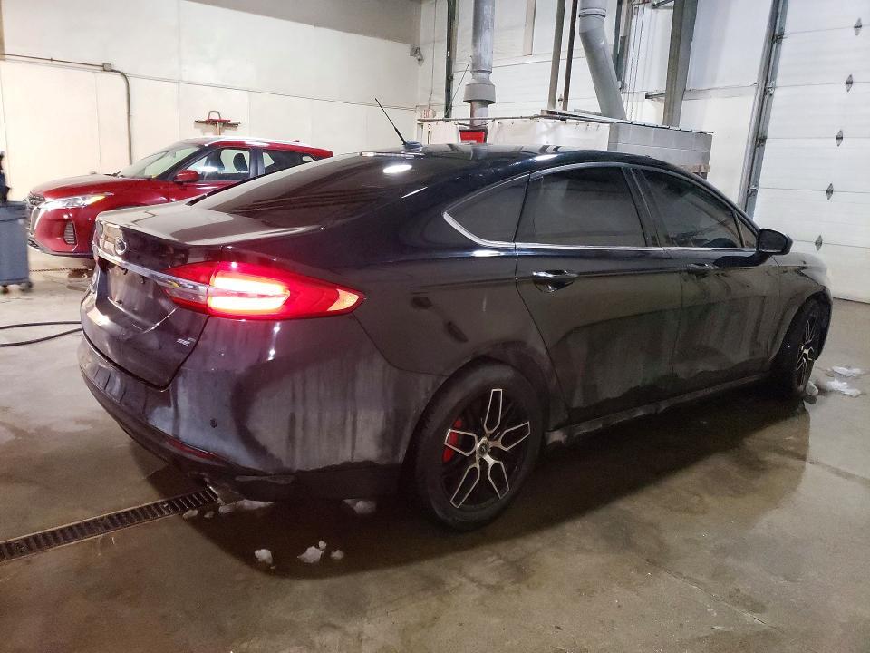 2017 Ford Fusion se