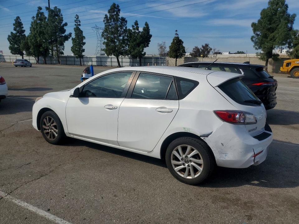 2013 Mazda 3 I