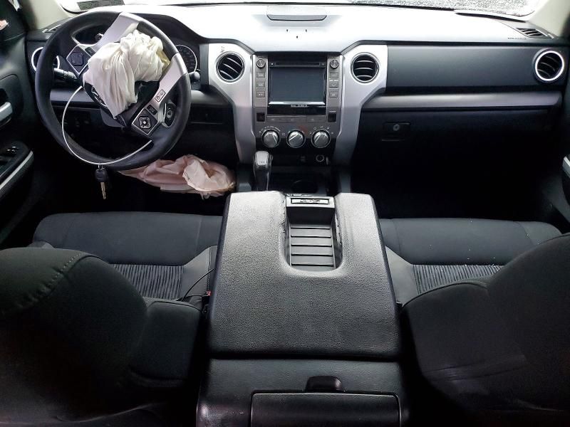 2014 Toyota Tundra Double cab sr