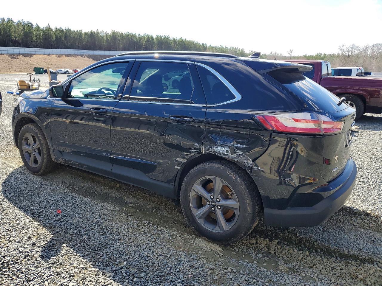 2022 Ford Edge