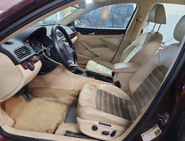 2012 Volkswagen Passat sel