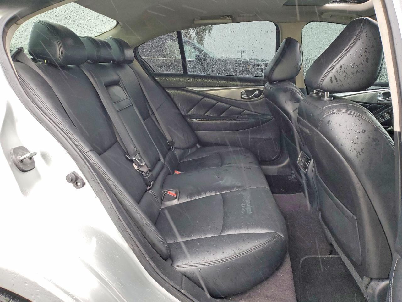 2015 Infinity Q50
