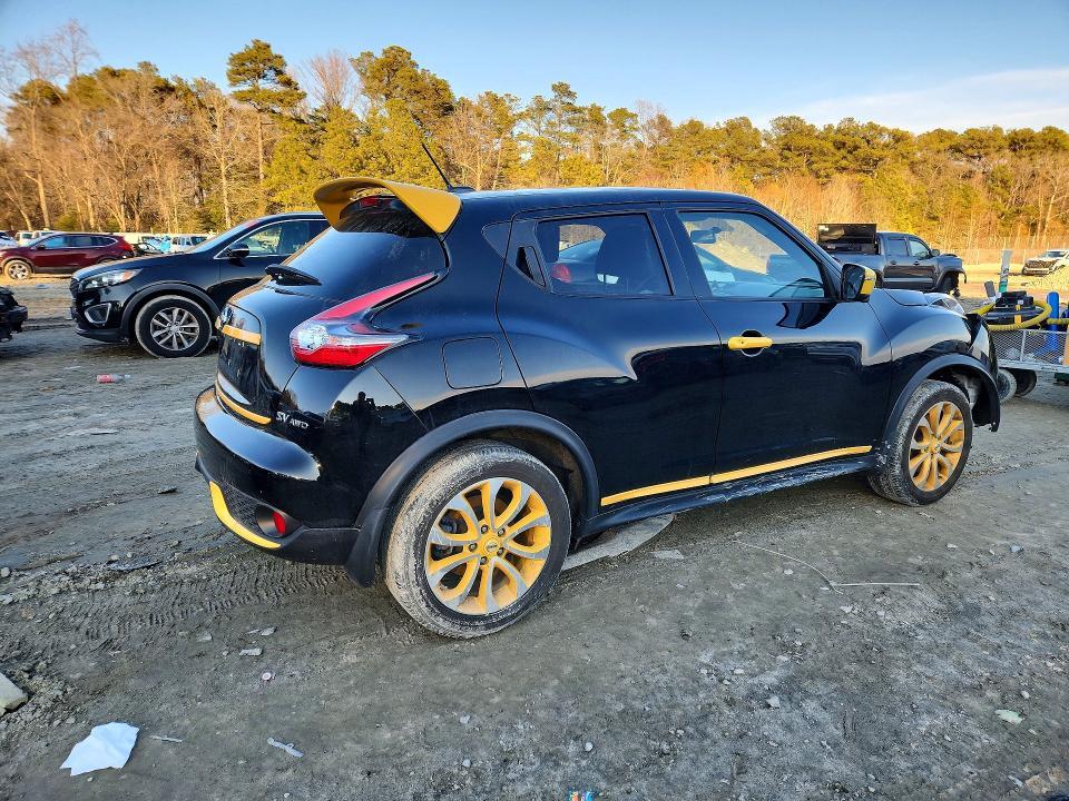 2015 Nissan Juke sv