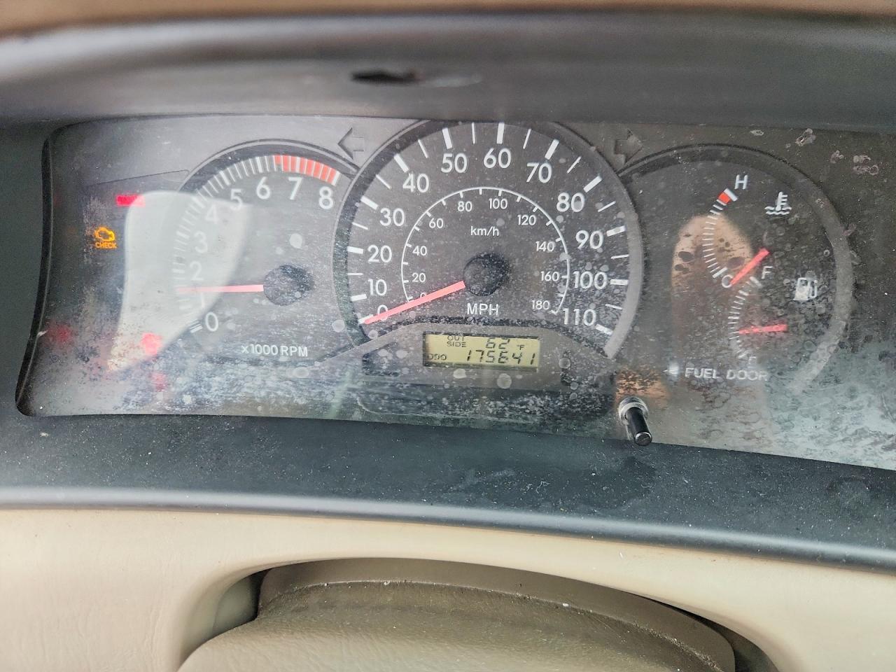 2004 Toyota Corolla ce