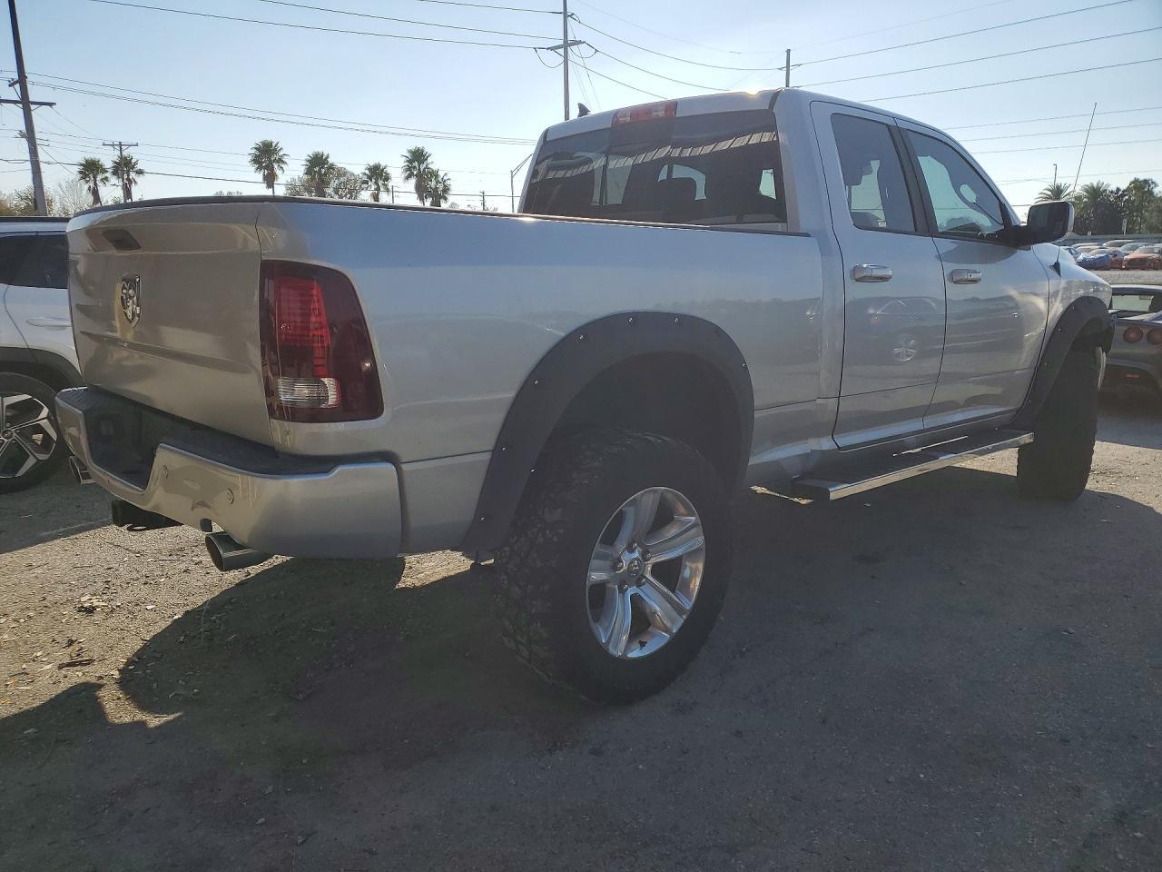 2015 Dodge RAM 1500 Sport