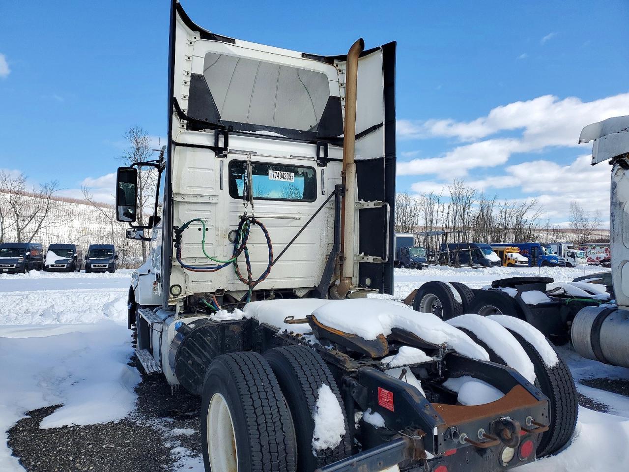 2018 Volvo VNL Semi Truck