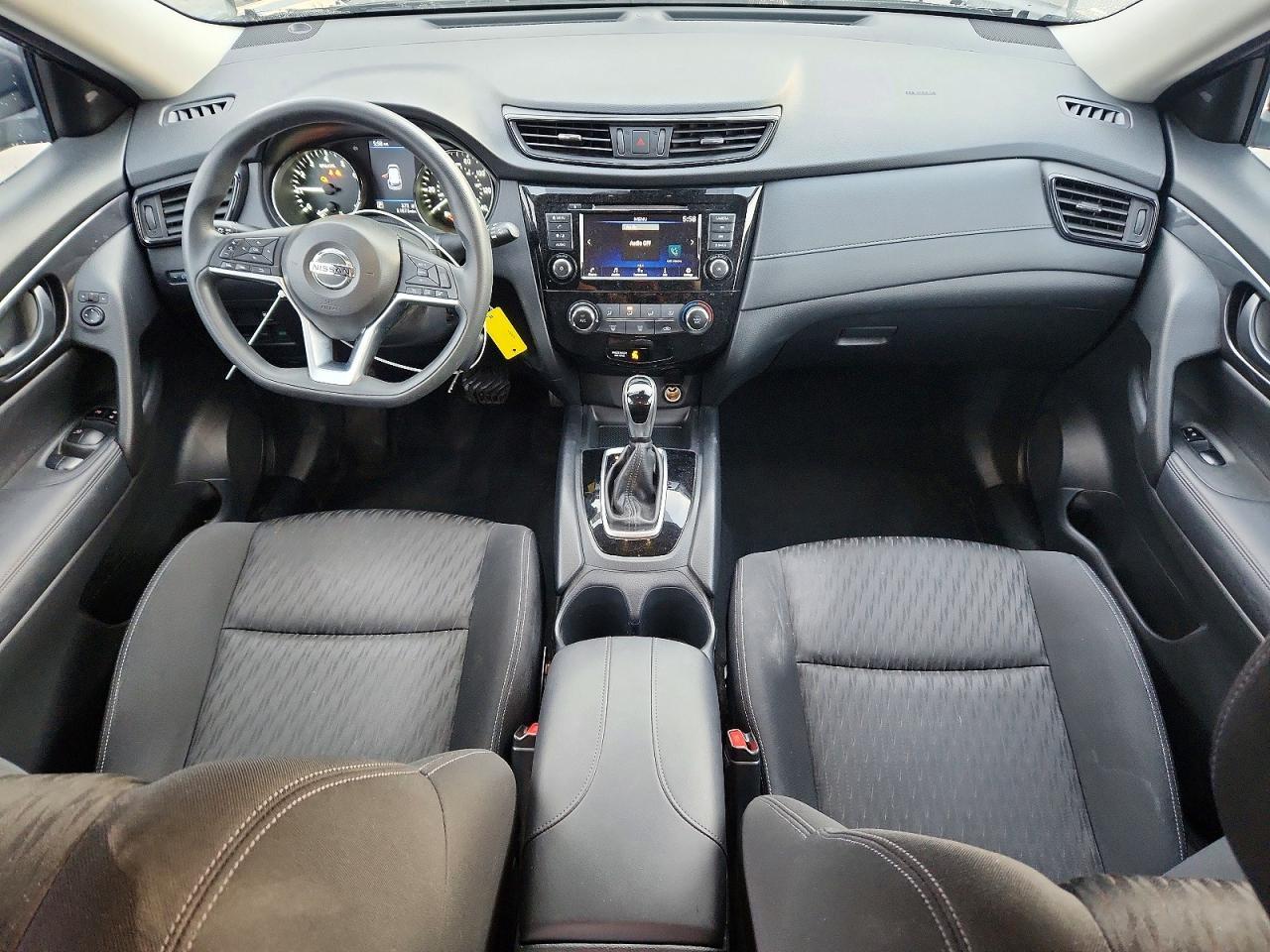 2019 Nissan Rogue s