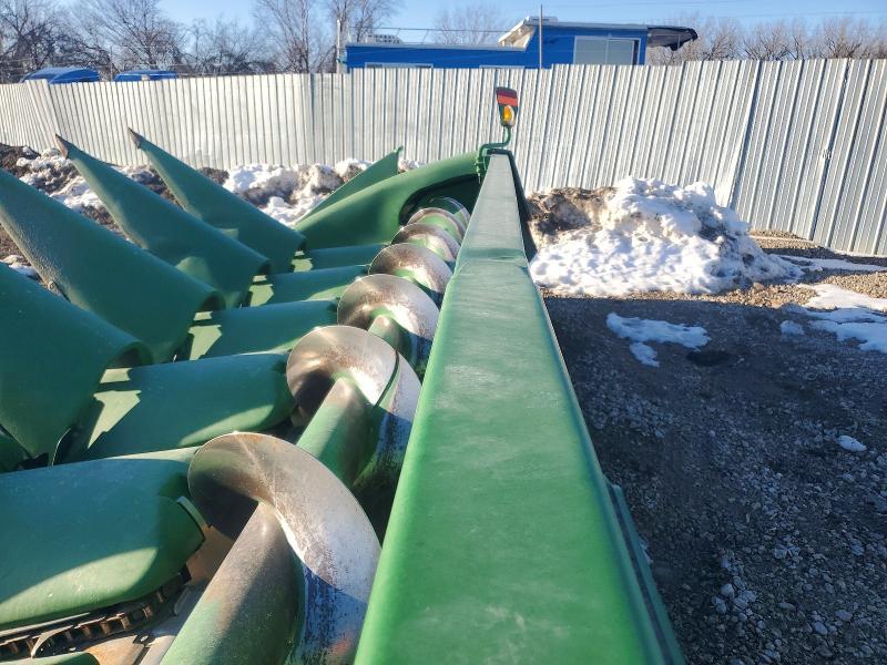 2013 John Deere 616C Corn Head