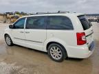 2012 Chrysler Town & Country Touring l