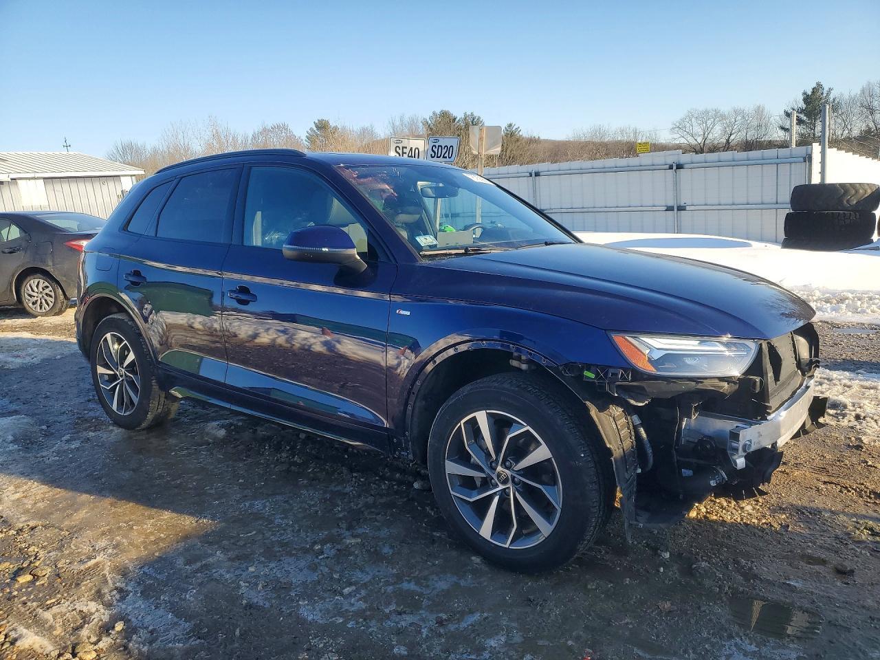 2024 Audi Q5 Premium 45