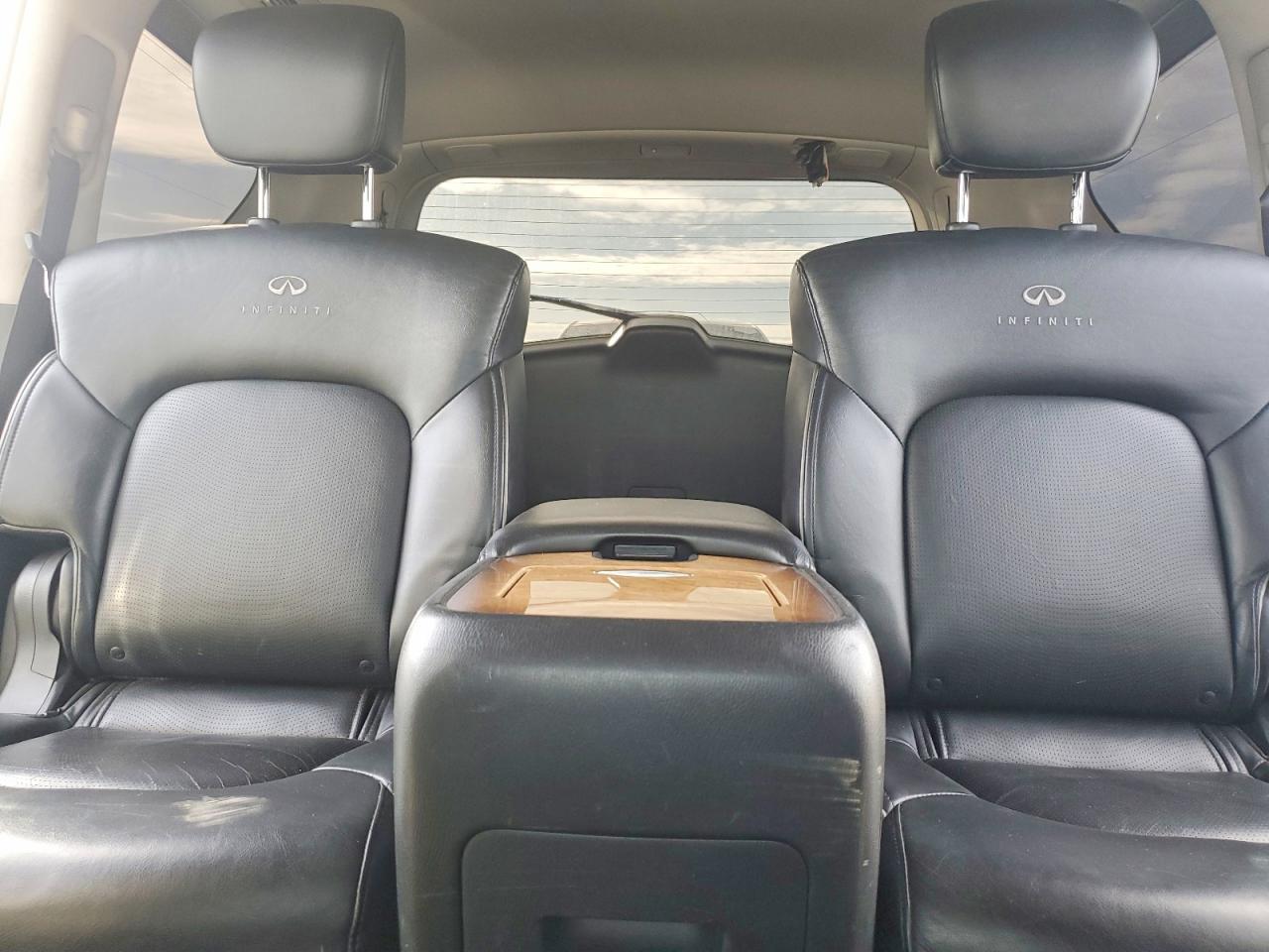 2012 Infiniti Qx56