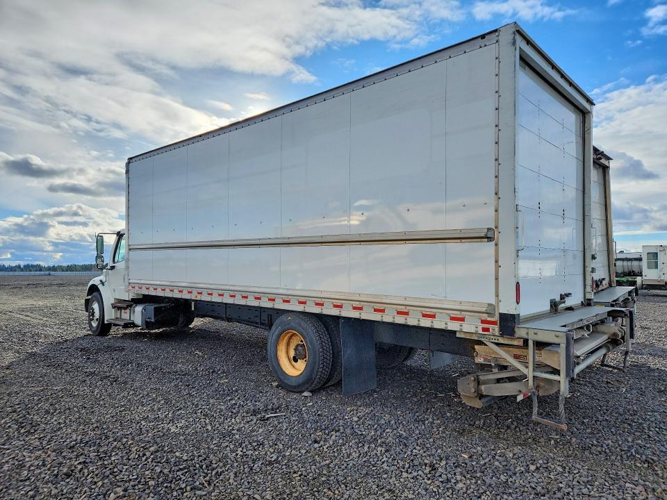 2020 Freightliner Business Class M2 BOX Truck