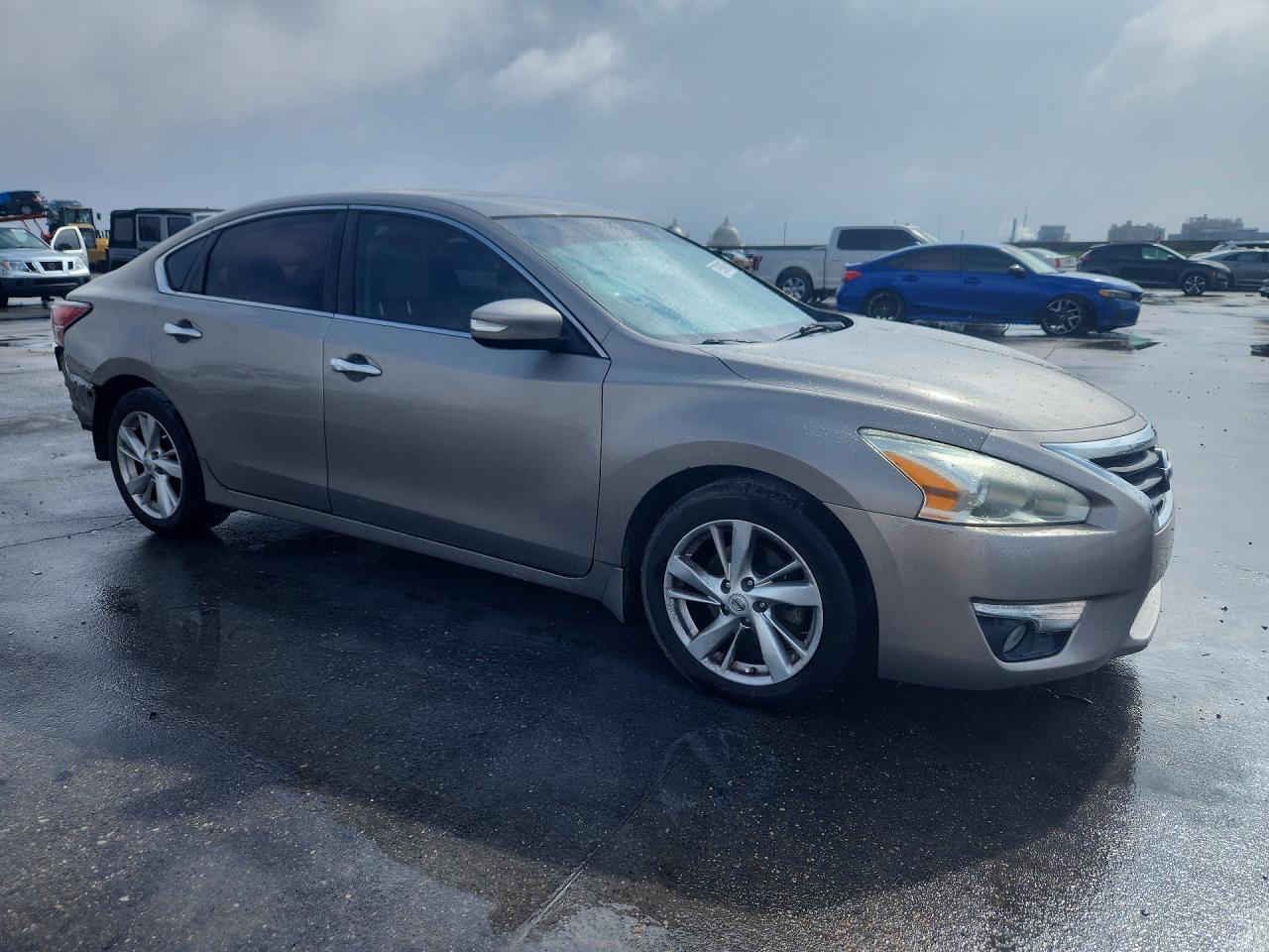 2014 Niss Altima