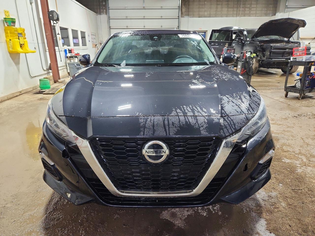 2021 Nissan Altima 2.5 sv