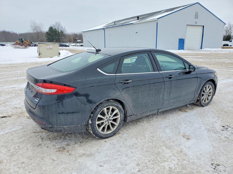 2017 Ford Fusion se