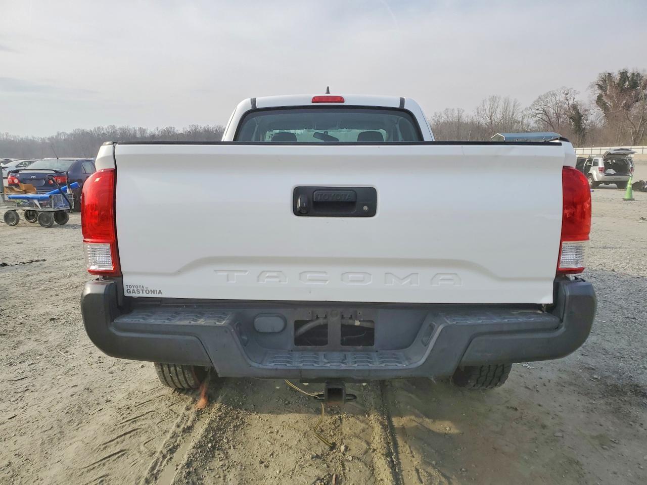 2017 Toyota Tacoma SR