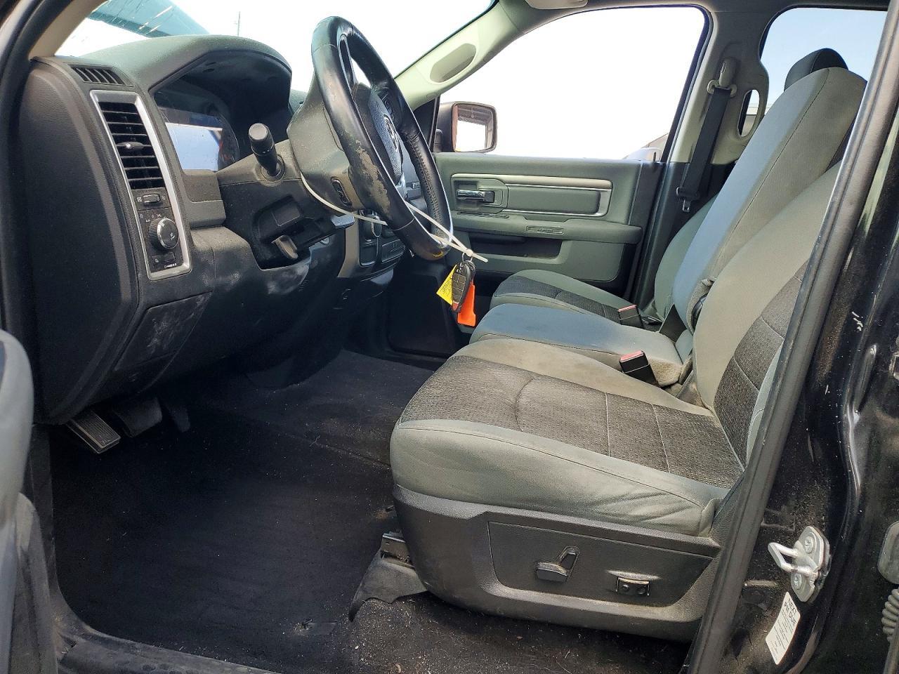 2016 Dodge RAM 1500 SLT