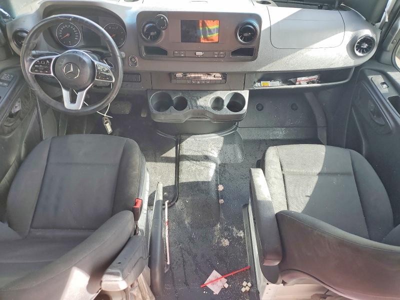 2022 Mercedes-Benz Sprinter 2500