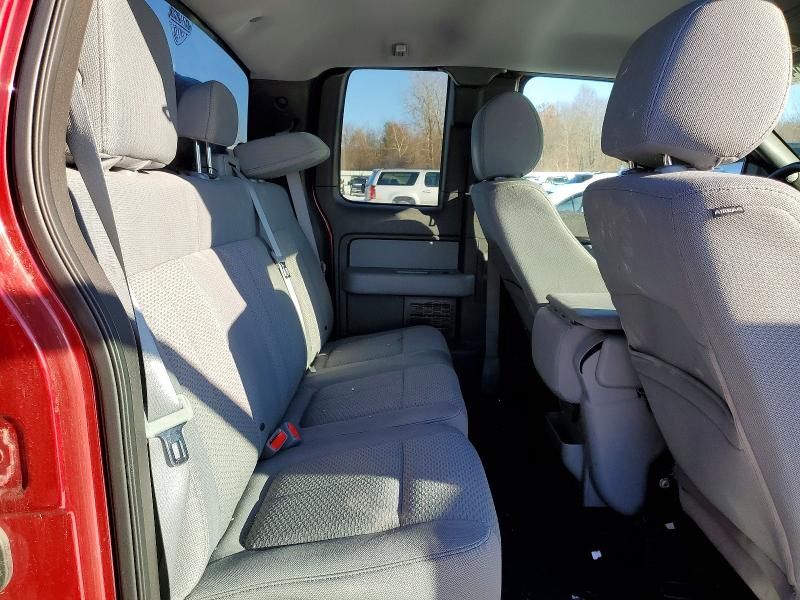 2013 Ford F150 Super cab