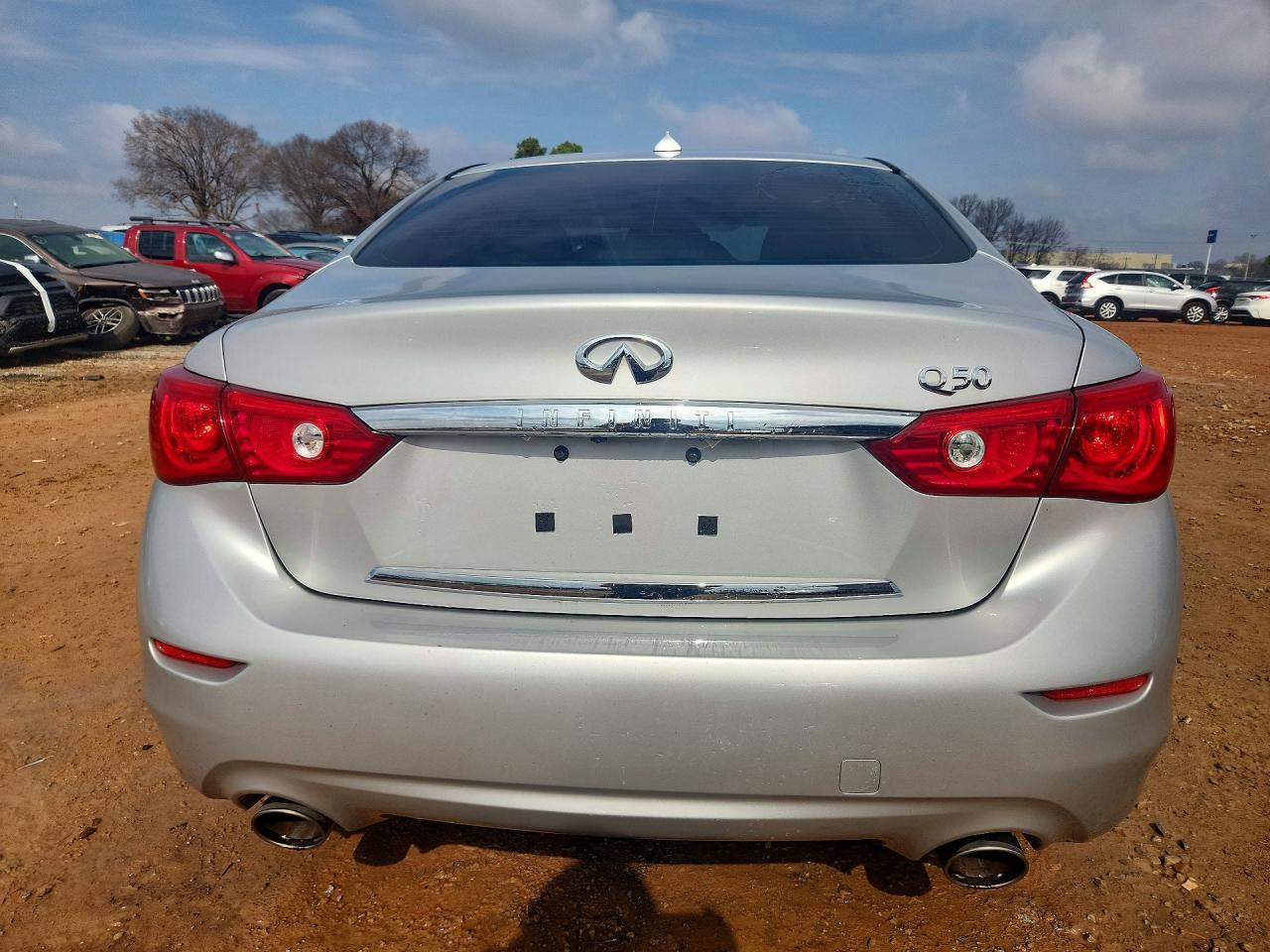 2015 Infiniti Q50 Base