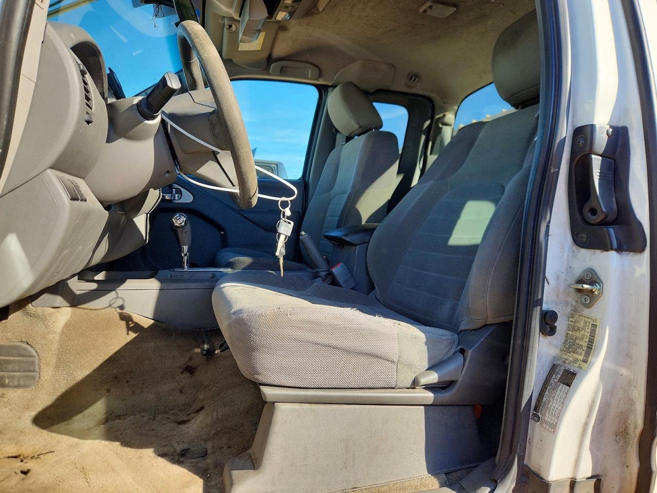 2017 Nissan Frontier s