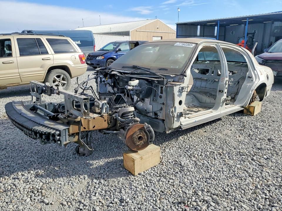 2004 Lincoln Town car Ultimate