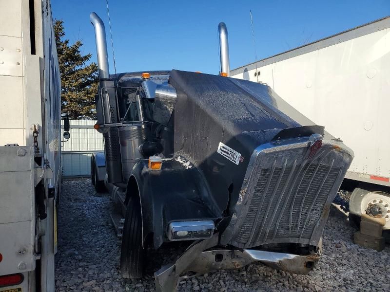 2022 Kenworth W900 Semi Truck