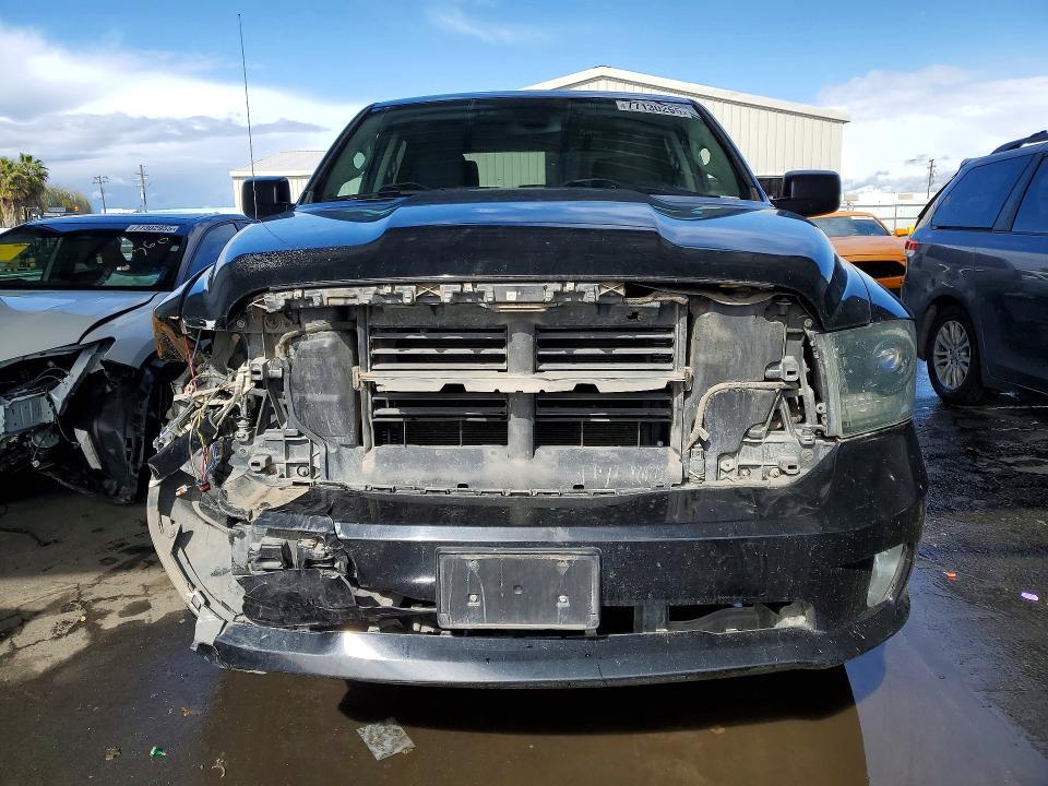 2015 Dodge Ram 1500 st