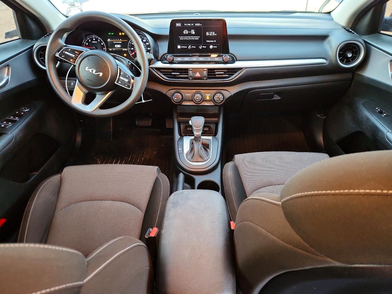2022 KIA Forte fe