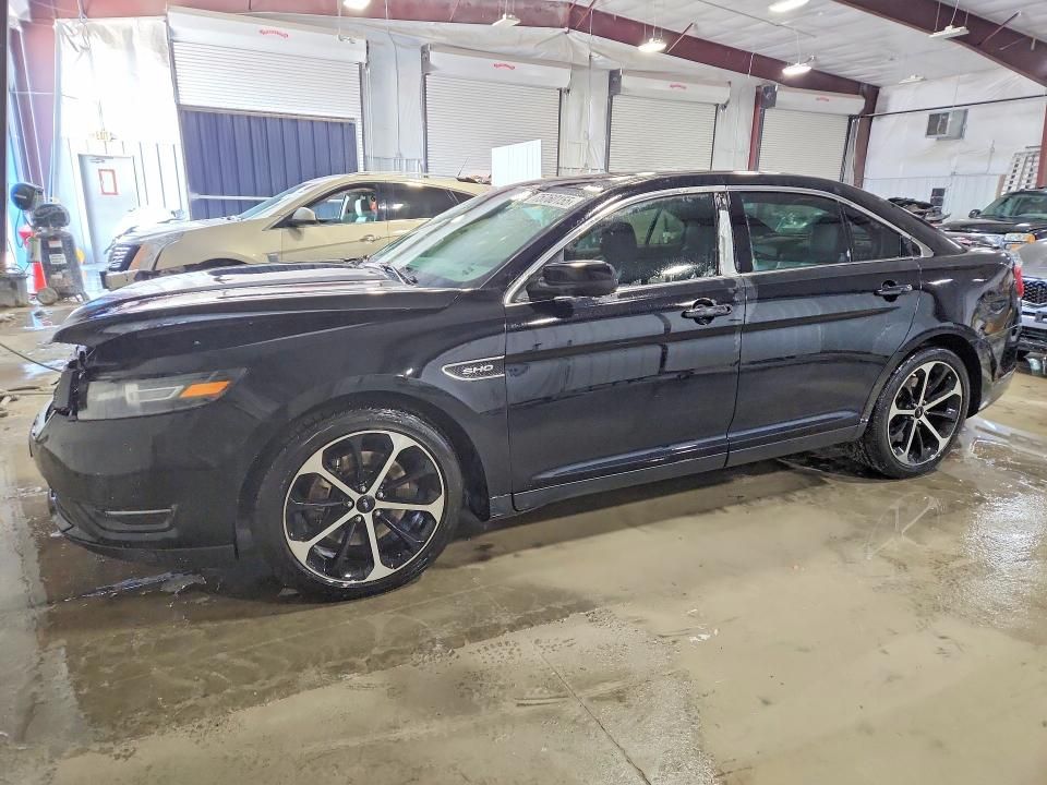 2016 Ford Taurus sho