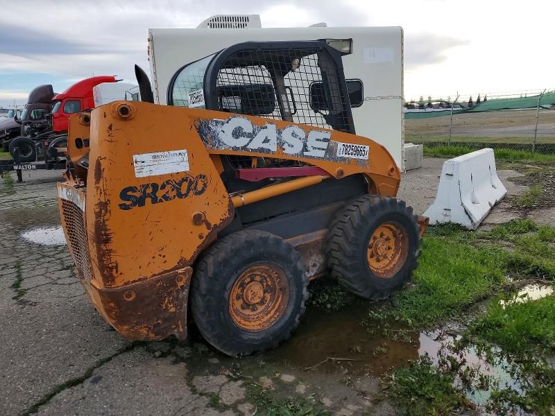 2011 Case SR200