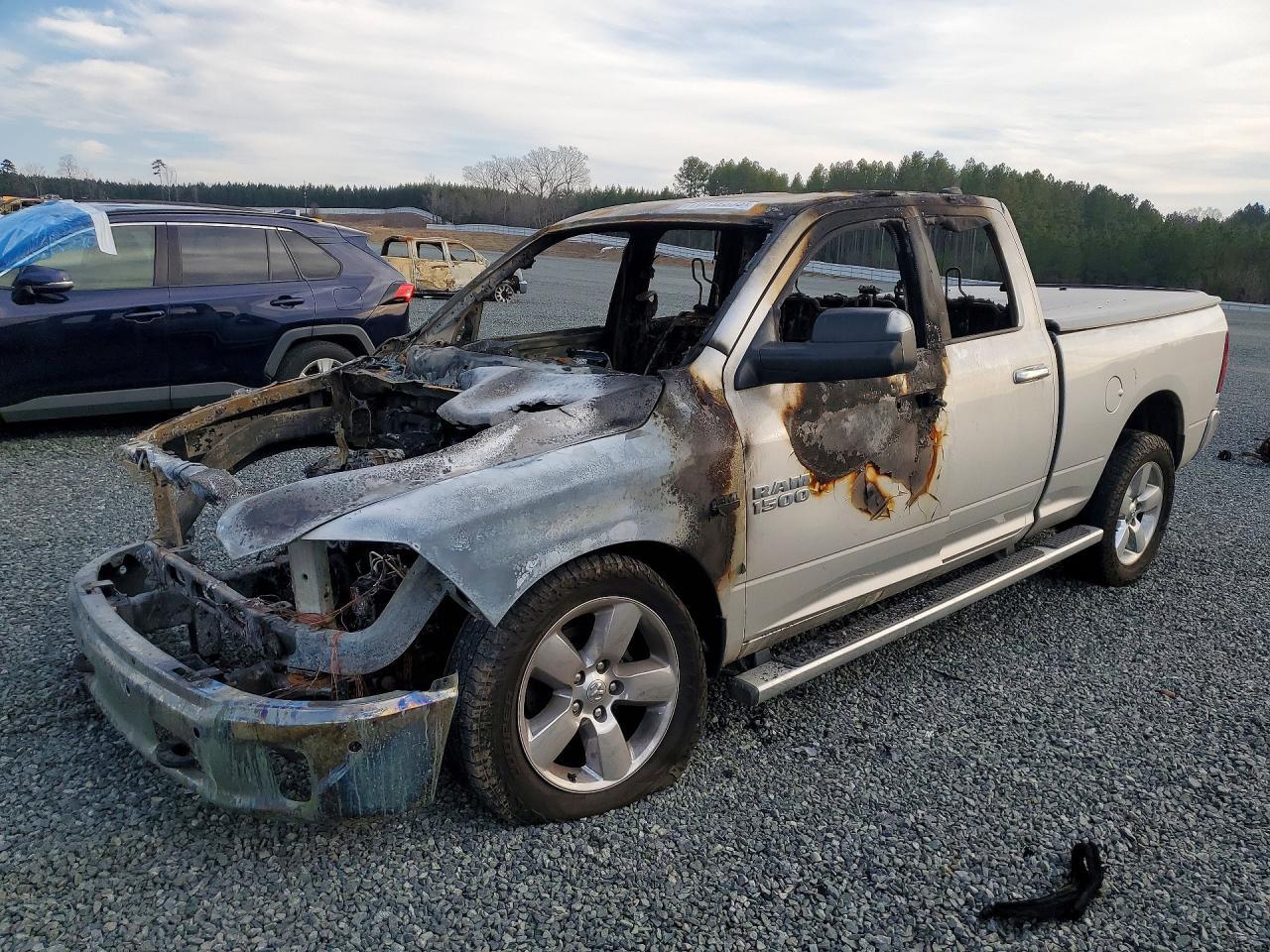 2016 Dodge RAM 1500 SLT