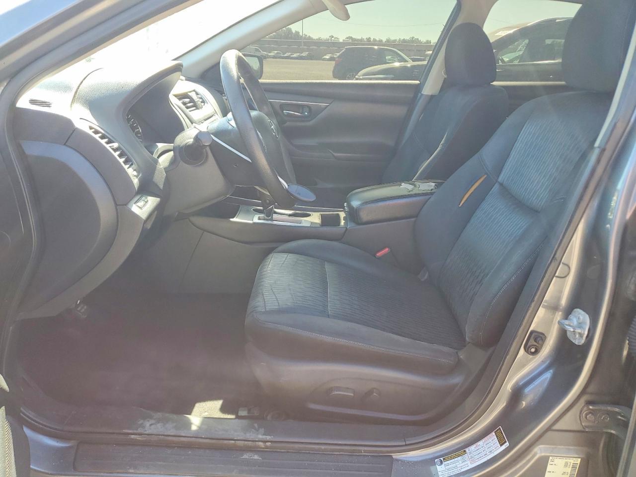 2017 Niss Altima 2.5