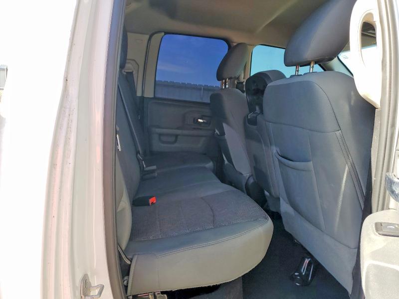 2015 Dodge RAM 1500 SLT