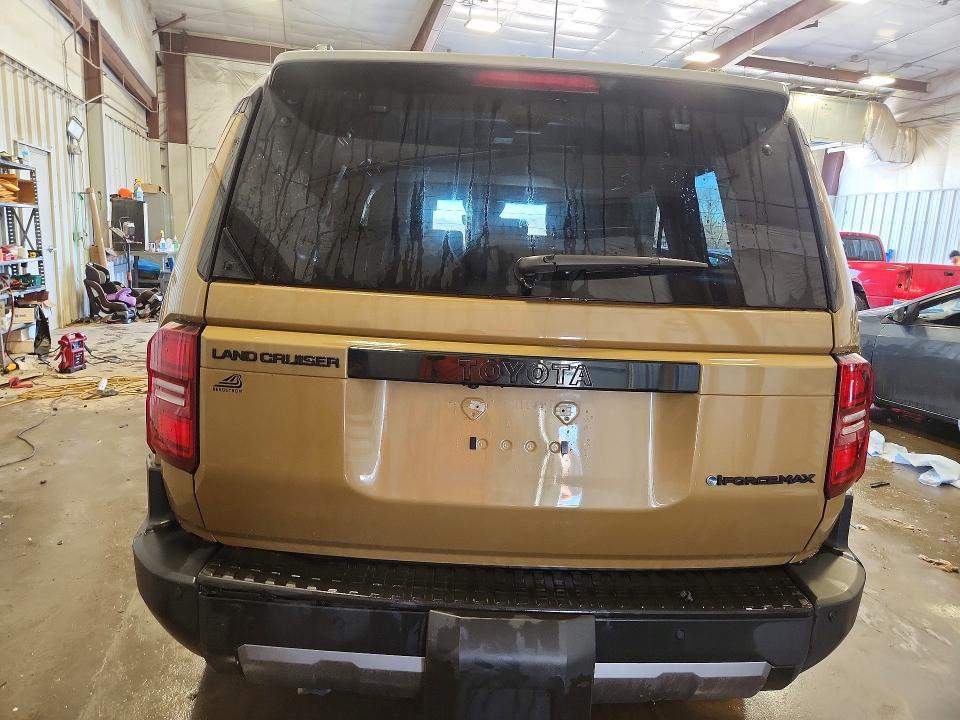 2025 Toyota Land Cruiser Base