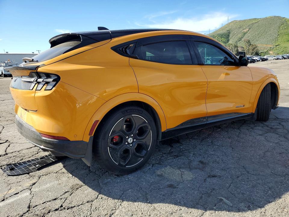 2022 Ford Mustang Mach-e gt