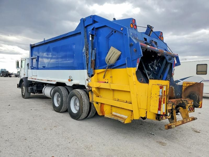 2011 Mack Mru613 Refuse Truck