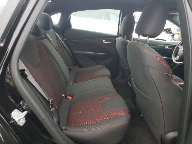 2016 Dodge Dart sxt