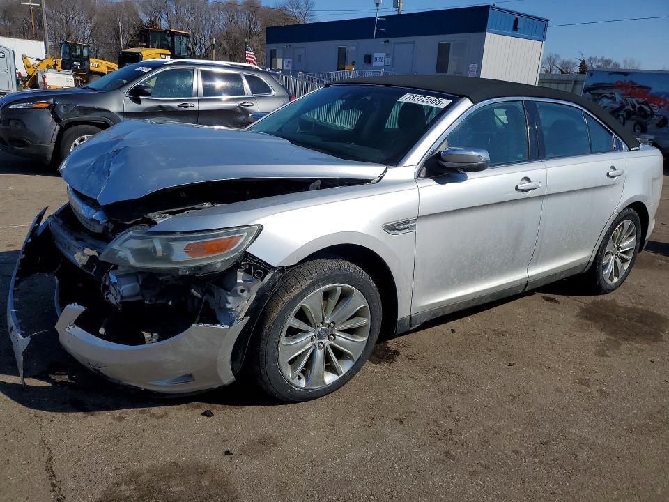2010 Ford Taurus Limited
