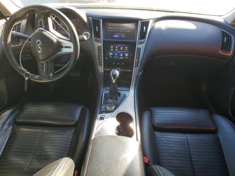 2018 Infiniti Q50 Luxe